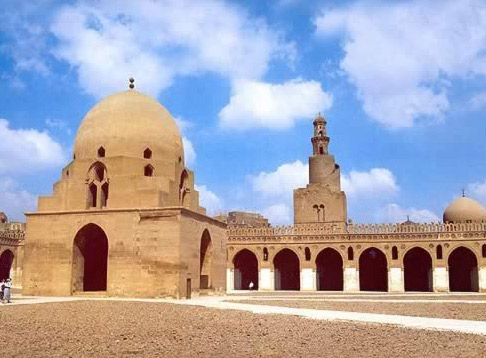 https://mdw-travel-data-us-east-1.s3.amazonaws.com/img/country/Egypt/Mosque-of-Ahmad-ibn-Tulun/img_00.jpg