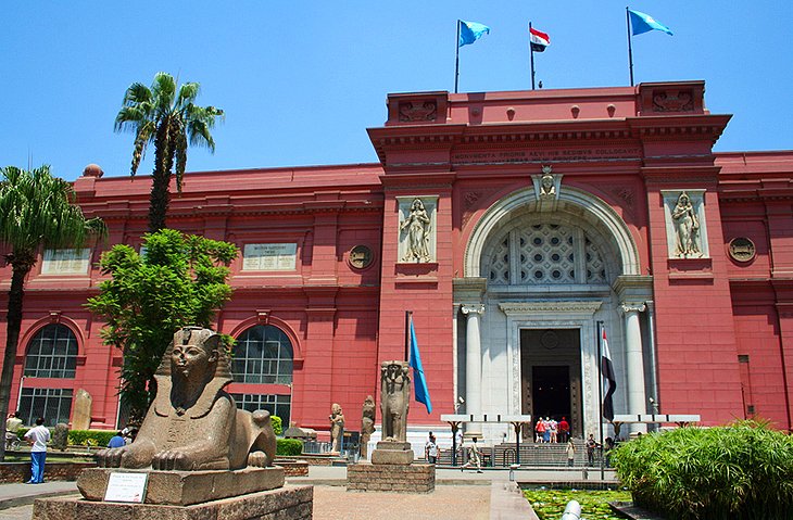 https://mdw-travel-data-us-east-1.s3.amazonaws.com/img/country/Egypt/Museum-of-Fine-Arts/img_03.jpg