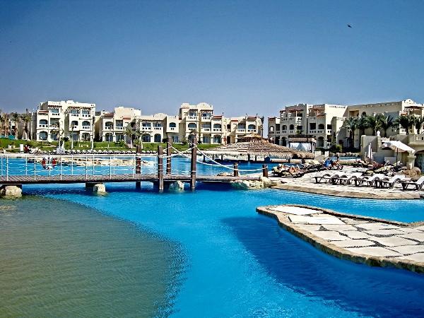 https://mdw-travel-data-us-east-1.s3.amazonaws.com/img/country/Egypt/Nabq-Bay/img_02.jpg