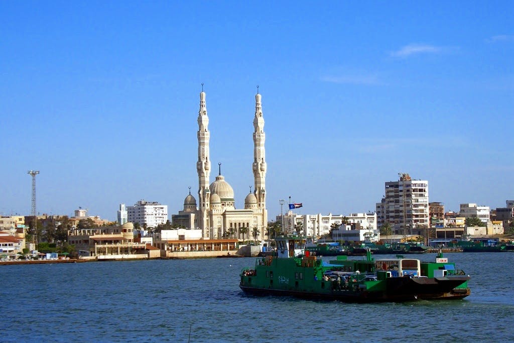 https://mdw-travel-data-us-east-1.s3.amazonaws.com/img/country/Egypt/Port-Said-Marina/img_01.jpg