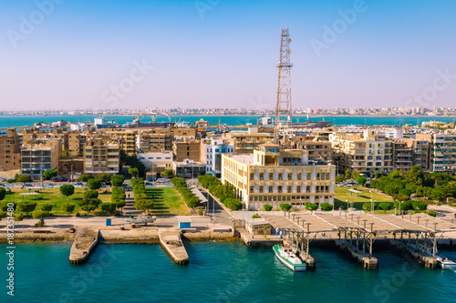 https://mdw-travel-data-us-east-1.s3.amazonaws.com/img/country/Egypt/Port-Tawfik/img_02.jpg