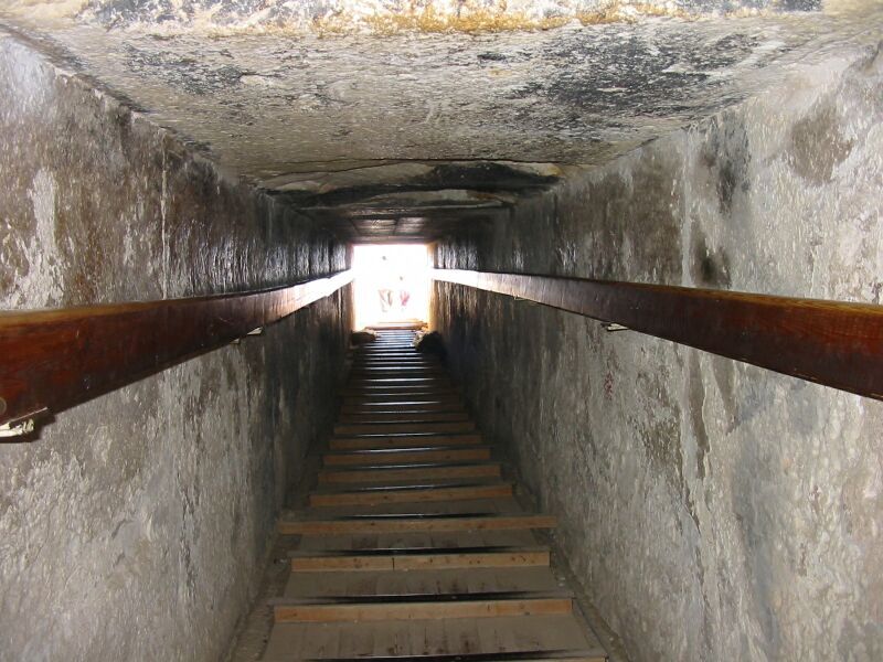 https://mdw-travel-data-us-east-1.s3.amazonaws.com/img/country/Egypt/Pyramid-of-Teti/img_02.jpg