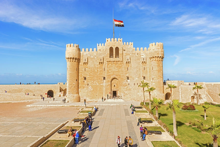 https://mdw-travel-data-us-east-1.s3.amazonaws.com/img/country/Egypt/Qaitbay-Roaster/img_01.jpg