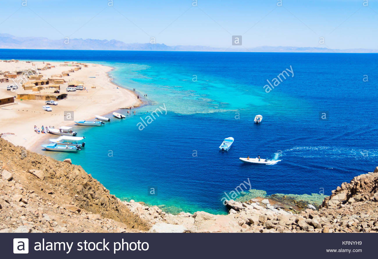 https://mdw-travel-data-us-east-1.s3.amazonaws.com/img/country/Egypt/Ras-Abu-Galum/img_01.jpg