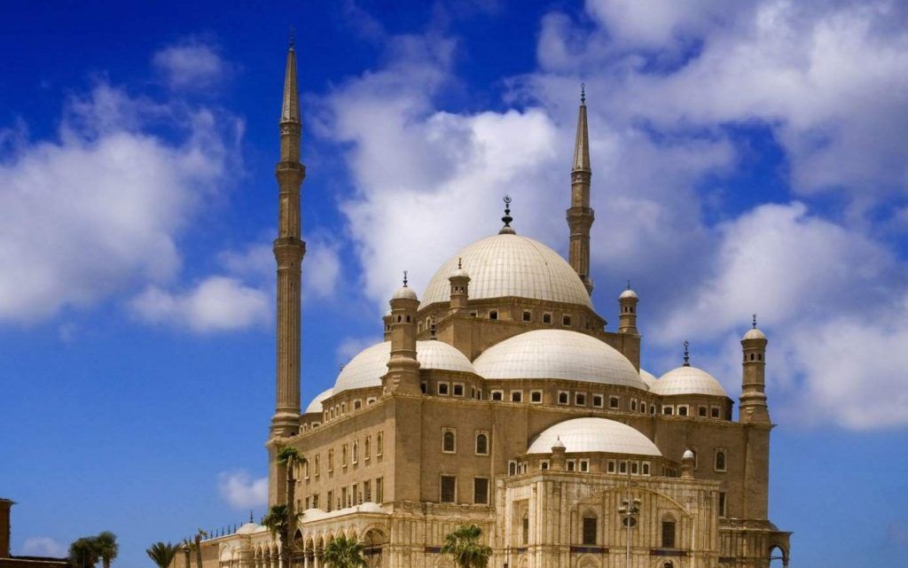 https://mdw-travel-data-us-east-1.s3.amazonaws.com/img/country/Egypt/Salah-El-Din-Citadel/img_03.jpg