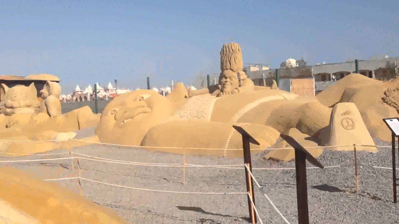 https://mdw-travel-data-us-east-1.s3.amazonaws.com/img/country/Egypt/Sand-City-Hurghada/img_01.jpg