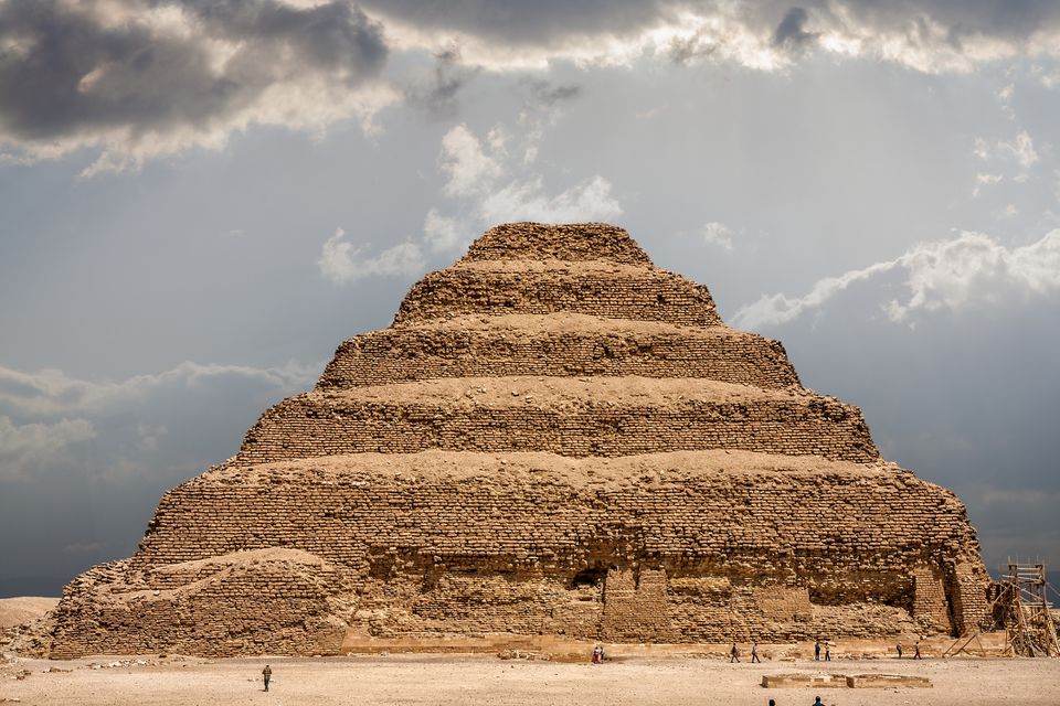 https://mdw-travel-data-us-east-1.s3.amazonaws.com/img/country/Egypt/Saqarra-Pyramid/img_00.jpg