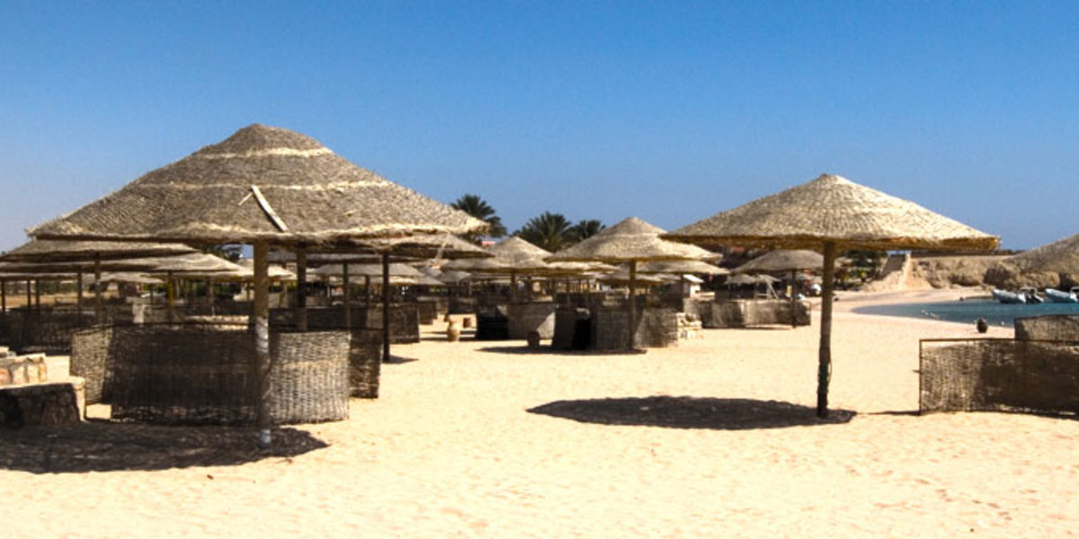 https://mdw-travel-data-us-east-1.s3.amazonaws.com/img/country/Egypt/Sharm-El-Naga/img_03.jpg