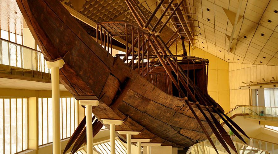 https://mdw-travel-data-us-east-1.s3.amazonaws.com/img/country/Egypt/Solar-Boat-Museum/img_02.jpg