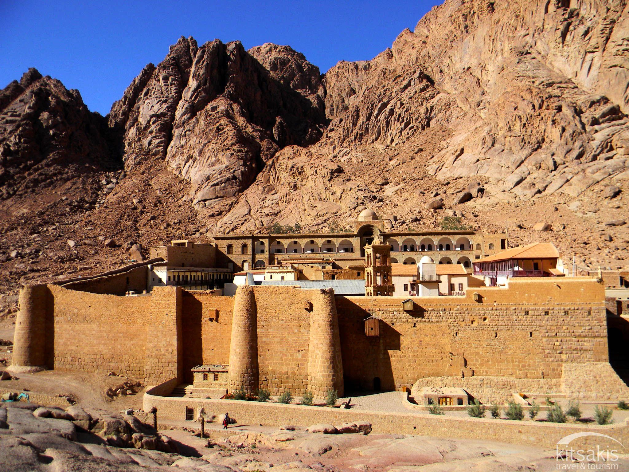 https://mdw-travel-data-us-east-1.s3.amazonaws.com/img/country/Egypt/St-Catherines-Monastery/img_01.jpg