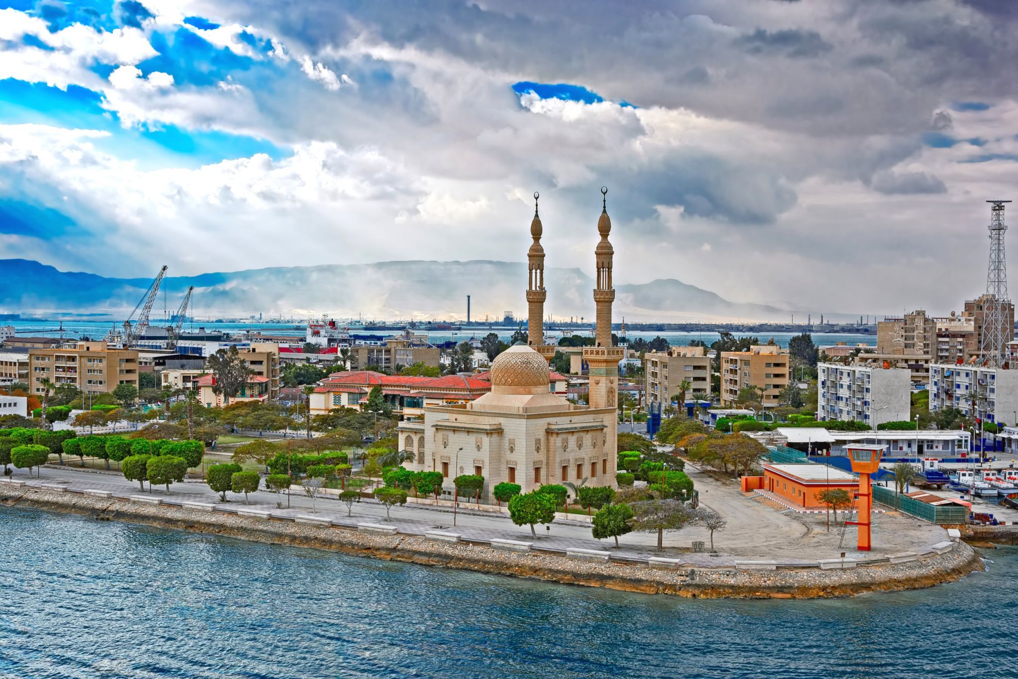 https://mdw-travel-data-us-east-1.s3.amazonaws.com/img/country/Egypt/Suez-Petroleum-Company/img_01.jpg