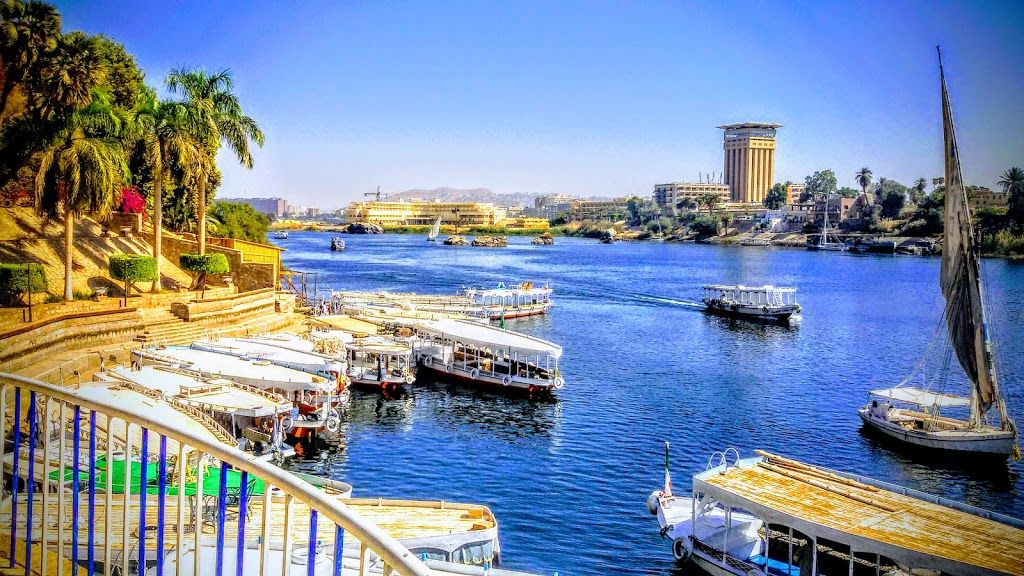 https://mdw-travel-data-us-east-1.s3.amazonaws.com/img/country/Egypt/Suez-Youth-Center/img_02.jpg