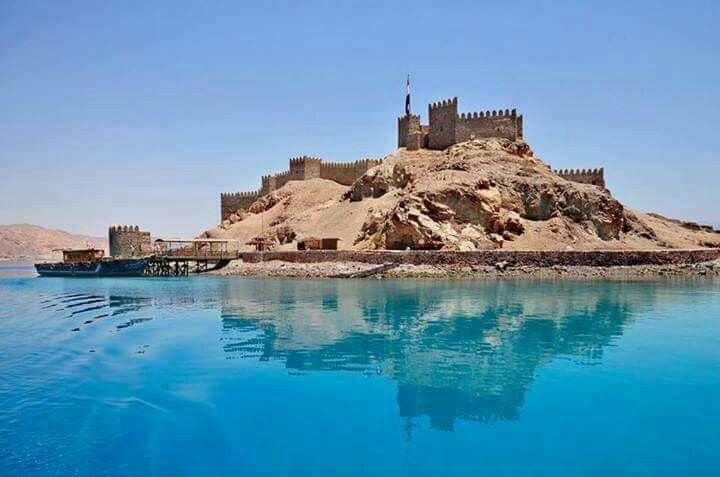 https://mdw-travel-data-us-east-1.s3.amazonaws.com/img/country/Egypt/Taba-Castle/img_02.jpg