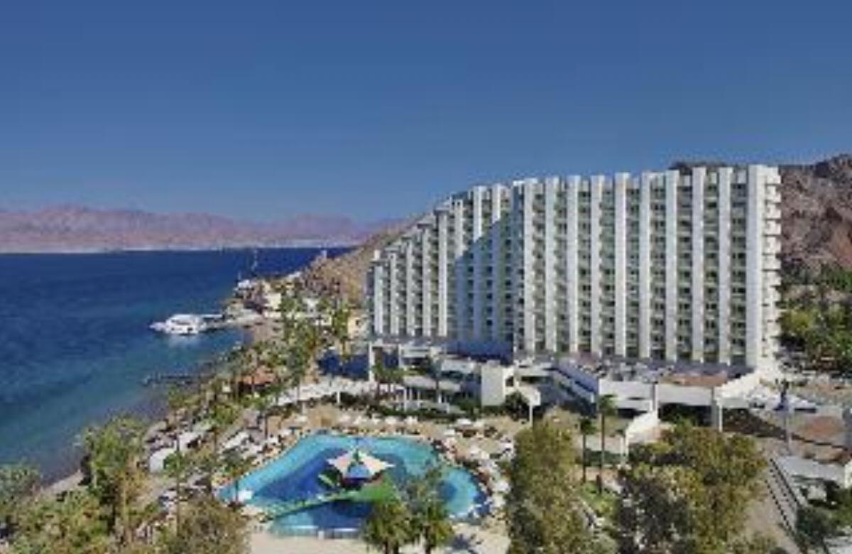 https://mdw-travel-data-us-east-1.s3.amazonaws.com/img/country/Egypt/Taba-Hilton-Hotel/img_03.jpg