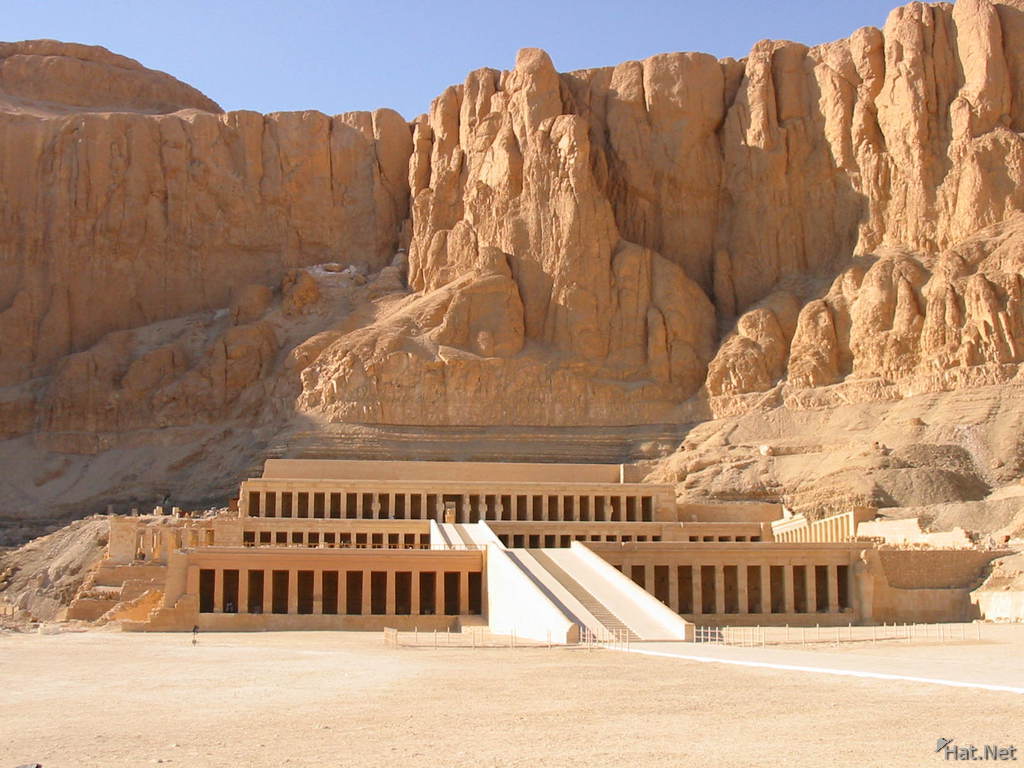 https://mdw-travel-data-us-east-1.s3.amazonaws.com/img/country/Egypt/Temple-of-Hatshepsut/img_02.jpg