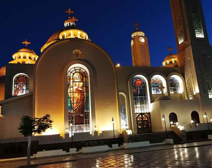 https://mdw-travel-data-us-east-1.s3.amazonaws.com/img/country/Egypt/The-Heavenly-Cathedral/img_02.jpg
