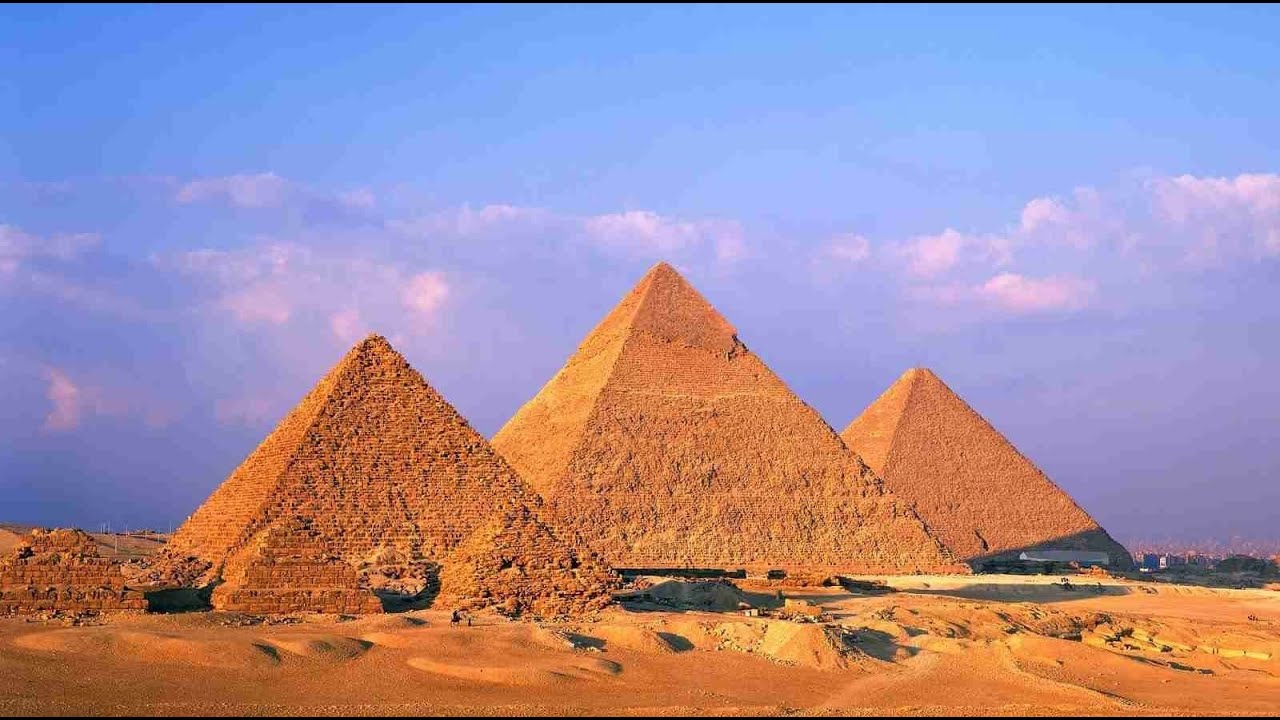 https://mdw-travel-data-us-east-1.s3.amazonaws.com/img/country/Egypt/Victory-Square/img_03.jpg