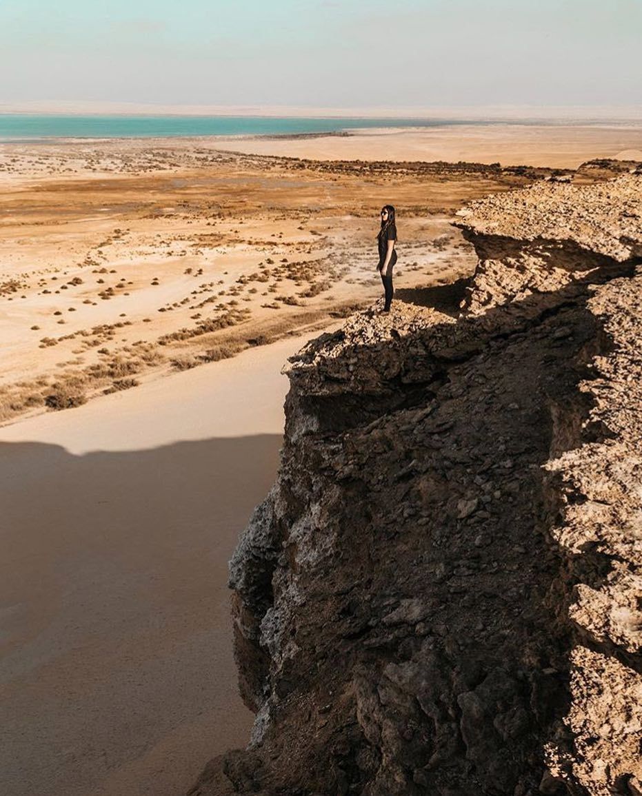https://mdw-travel-data-us-east-1.s3.amazonaws.com/img/country/Egypt/Wadi-El-Hitan/img_03.jpg