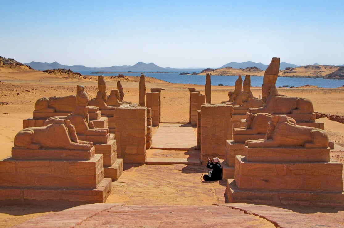 https://mdw-travel-data-us-east-1.s3.amazonaws.com/img/country/Egypt/Wadi-Qunai/img_01.jpg