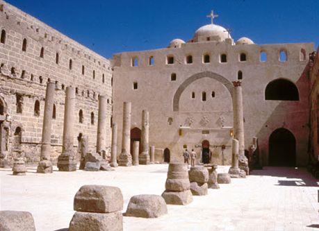 https://mdw-travel-data-us-east-1.s3.amazonaws.com/img/country/Egypt/White-Monastery/img_02.jpg