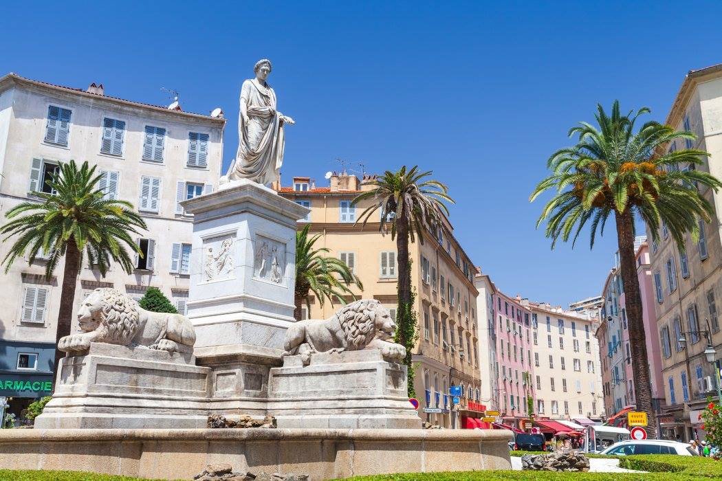 https://mdw-travel-data-us-east-1.s3.amazonaws.com/img/country/France/Ajaccio/img_02.jpg