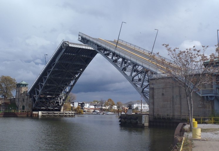 https://mdw-travel-data-us-east-1.s3.amazonaws.com/img/country/France/Bascule-Bridge/img_02.jpg