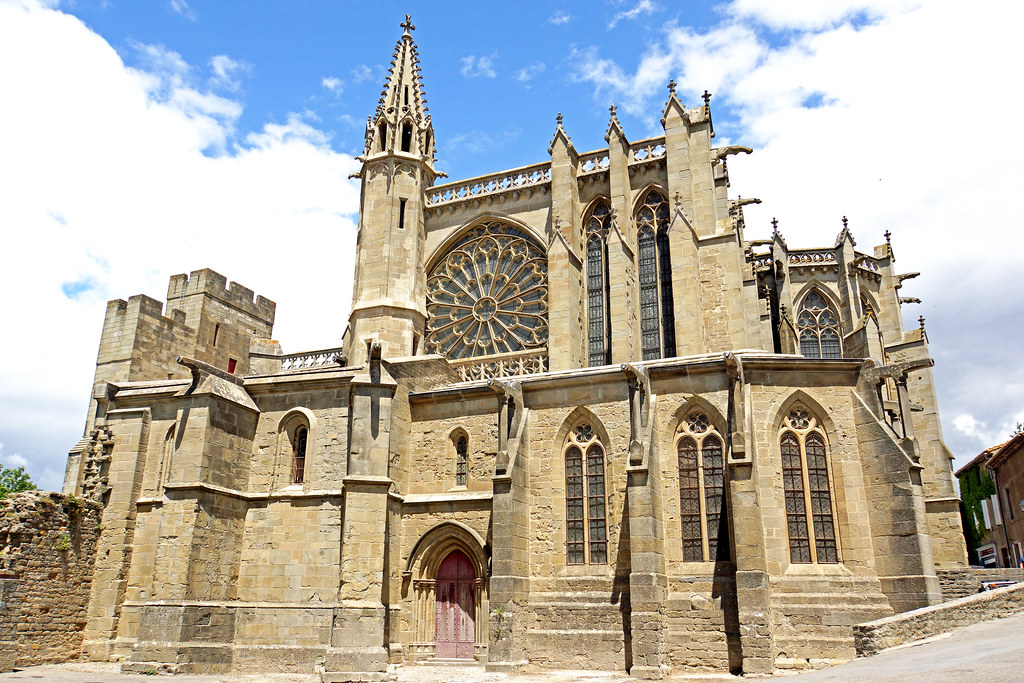 https://mdw-travel-data-us-east-1.s3.amazonaws.com/img/country/France/Basilica-of-Saint-Nazaire/img_01.jpg