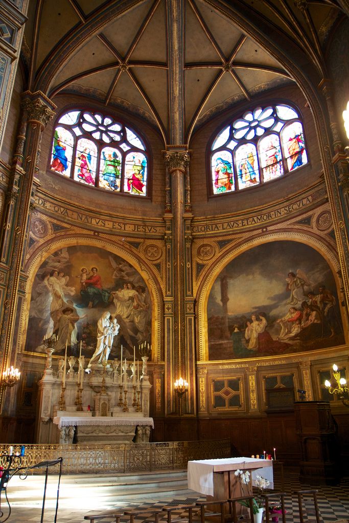 https://mdw-travel-data-us-east-1.s3.amazonaws.com/img/country/France/Basilique-Saint-Eustache/img_01.jpg