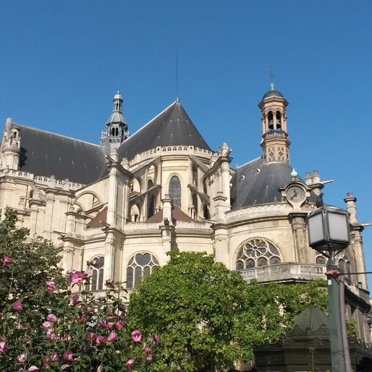 https://mdw-travel-data-us-east-1.s3.amazonaws.com/img/country/France/Basilique-Saint-Eustache/img_02.jpg