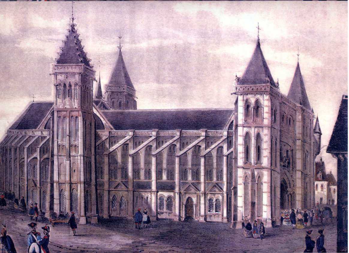 https://mdw-travel-data-us-east-1.s3.amazonaws.com/img/country/France/Basilique-Saint-Martin/img_04.jpg