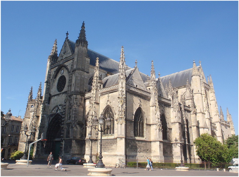 https://mdw-travel-data-us-east-1.s3.amazonaws.com/img/country/France/Basilique-Saint-Michel-de-Bordeaux/img_02.jpg