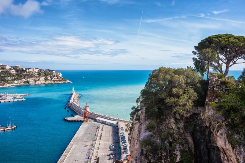 https://mdw-travel-data-us-east-1.s3.amazonaws.com/img/country/France/Castle-Hill-of-Nice/img_01.jpg