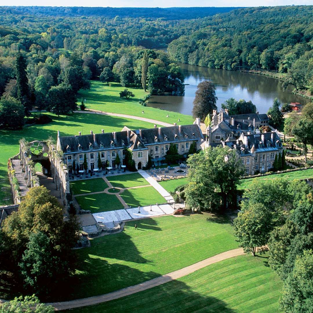 https://mdw-travel-data-us-east-1.s3.amazonaws.com/img/country/France/Cernay/img_03.jpg