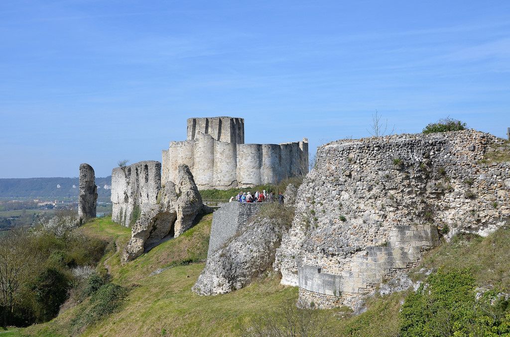 https://mdw-travel-data-us-east-1.s3.amazonaws.com/img/country/France/Chateau-Gaillard/img_03.jpg