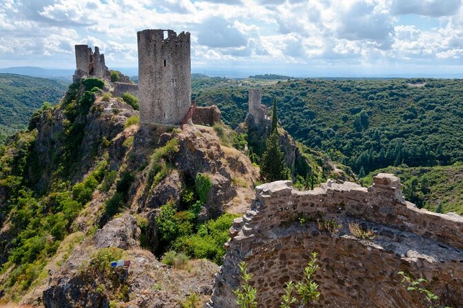 https://mdw-travel-data-us-east-1.s3.amazonaws.com/img/country/France/Chateau-de-Lastours/img_02.jpg