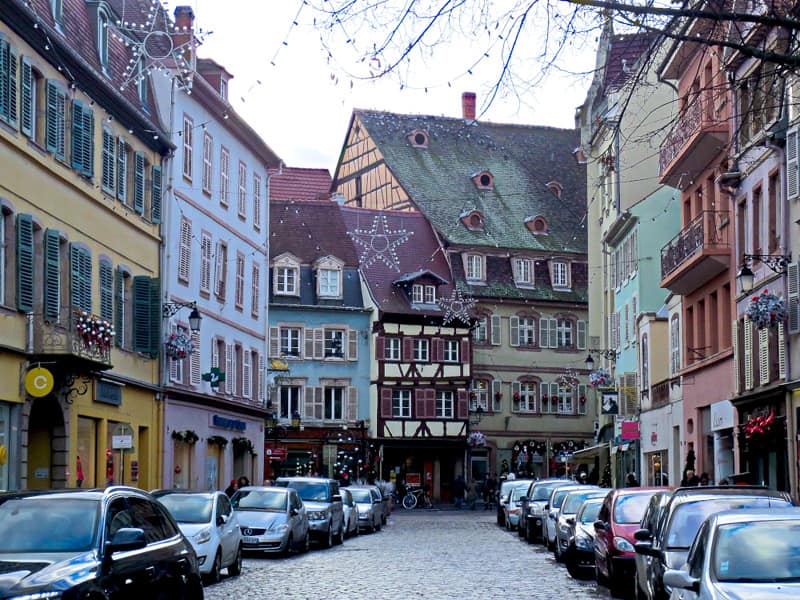 https://mdw-travel-data-us-east-1.s3.amazonaws.com/img/country/France/Colmar-Old-Town/img_03.jpg