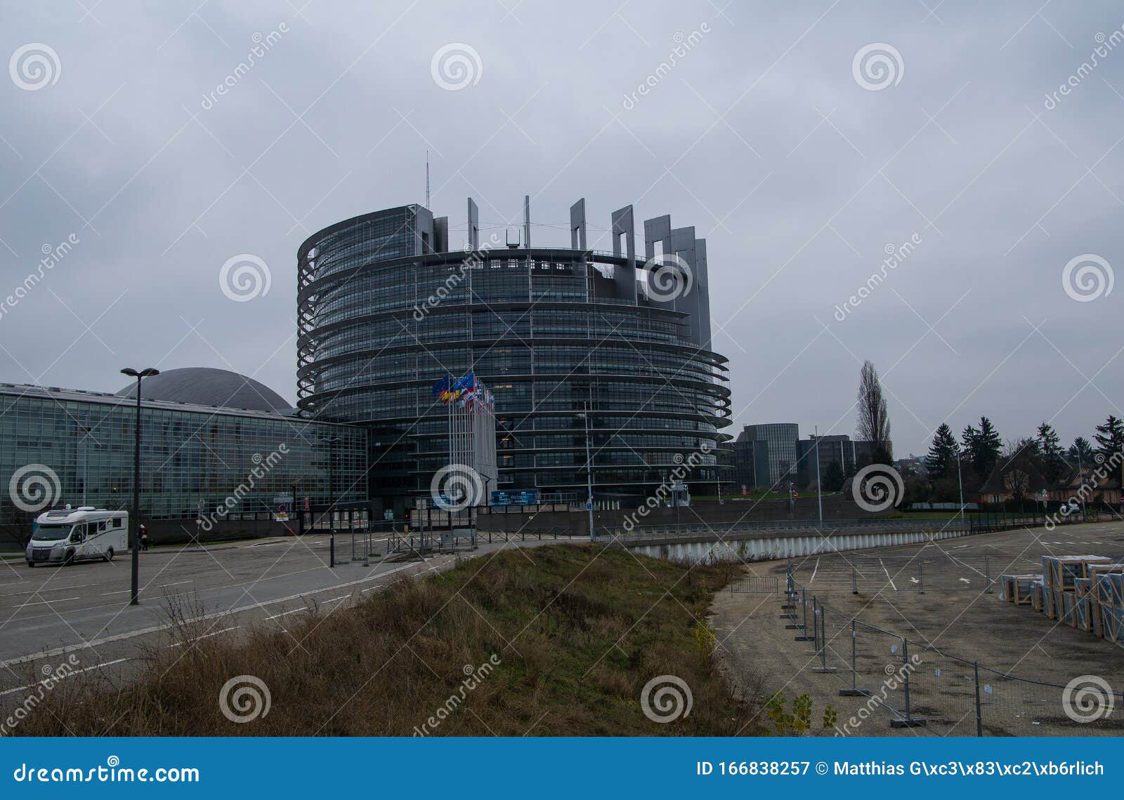 https://mdw-travel-data-us-east-1.s3.amazonaws.com/img/country/France/European-Parliament/img_03.jpg