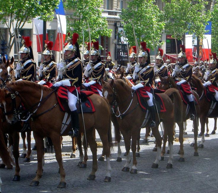 https://mdw-travel-data-us-east-1.s3.amazonaws.com/img/country/France/Gendarmerie-Nationale/img_02.jpg