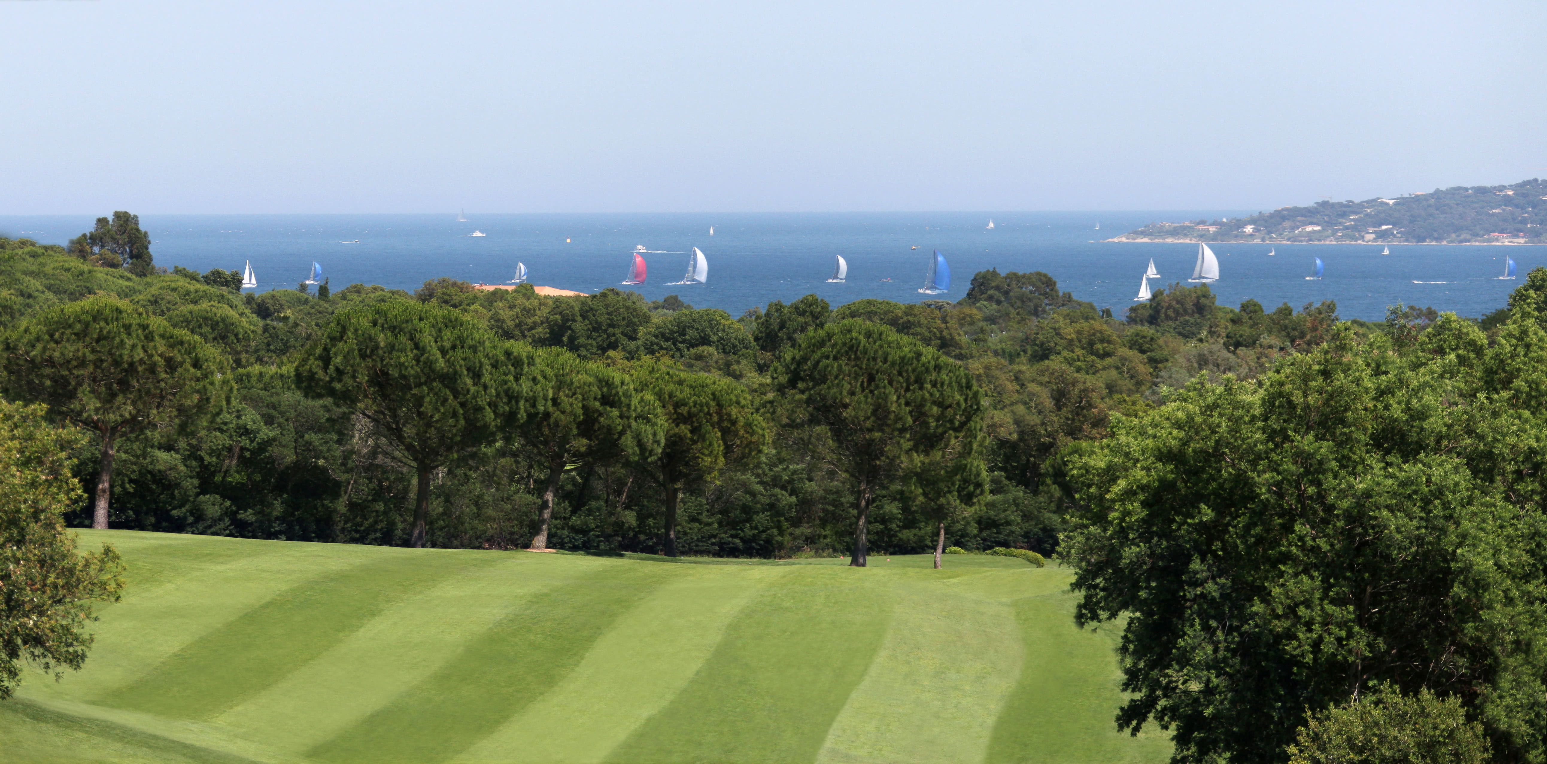 https://mdw-travel-data-us-east-1.s3.amazonaws.com/img/country/France/Golf-de-Beauvallon/img_01.jpg