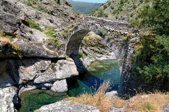 https://mdw-travel-data-us-east-1.s3.amazonaws.com/img/country/France/Gorges-de-lAsco/img_01.jpg