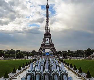 https://mdw-travel-data-us-east-1.s3.amazonaws.com/img/country/France/Grand-Theatre/img_04.jpg