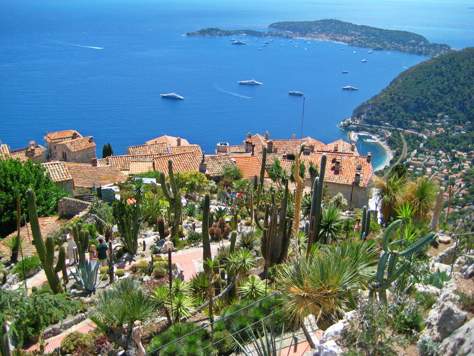 https://mdw-travel-data-us-east-1.s3.amazonaws.com/img/country/France/Jardin-Exotique-dEze/img_01.jpg