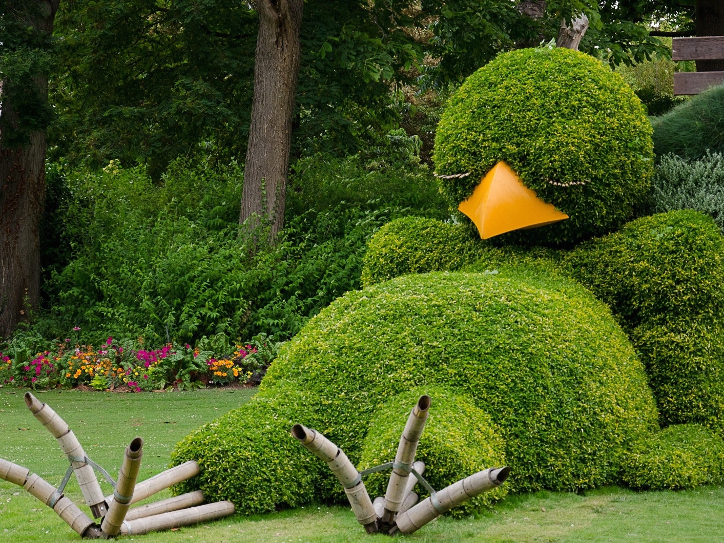 https://mdw-travel-data-us-east-1.s3.amazonaws.com/img/country/France/Jardin-des-Plantes-de-Nantes/img_03.jpg