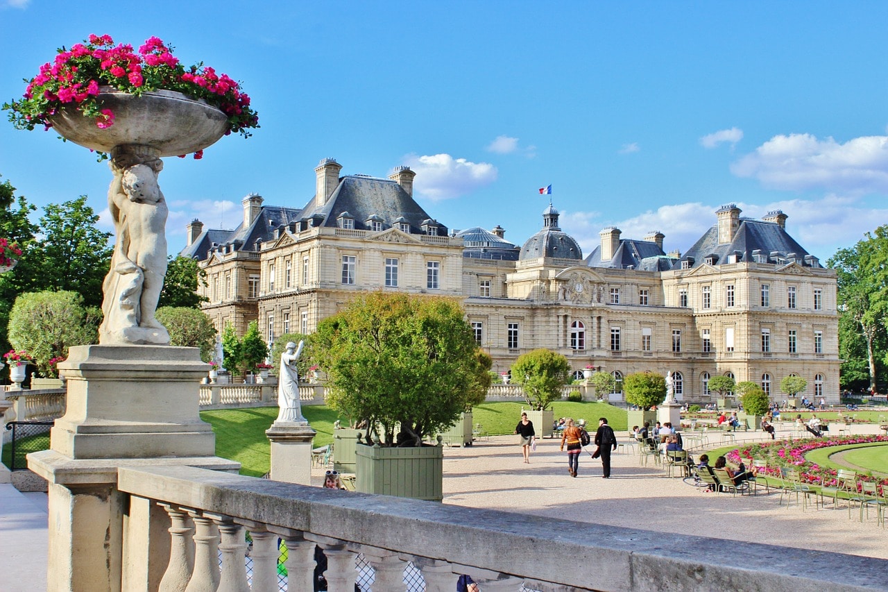 https://mdw-travel-data-us-east-1.s3.amazonaws.com/img/country/France/Jardins-de-lEurope/img_00.jpg