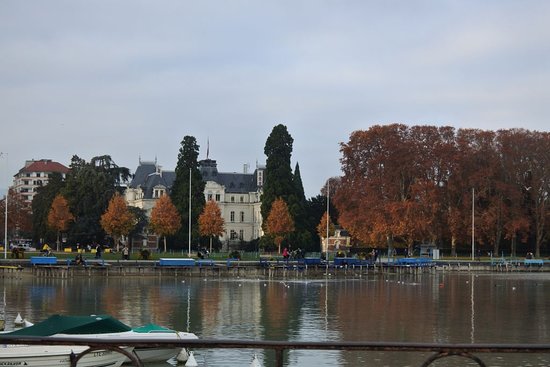 https://mdw-travel-data-us-east-1.s3.amazonaws.com/img/country/France/Jardins-de-lEurope/img_05.jpg