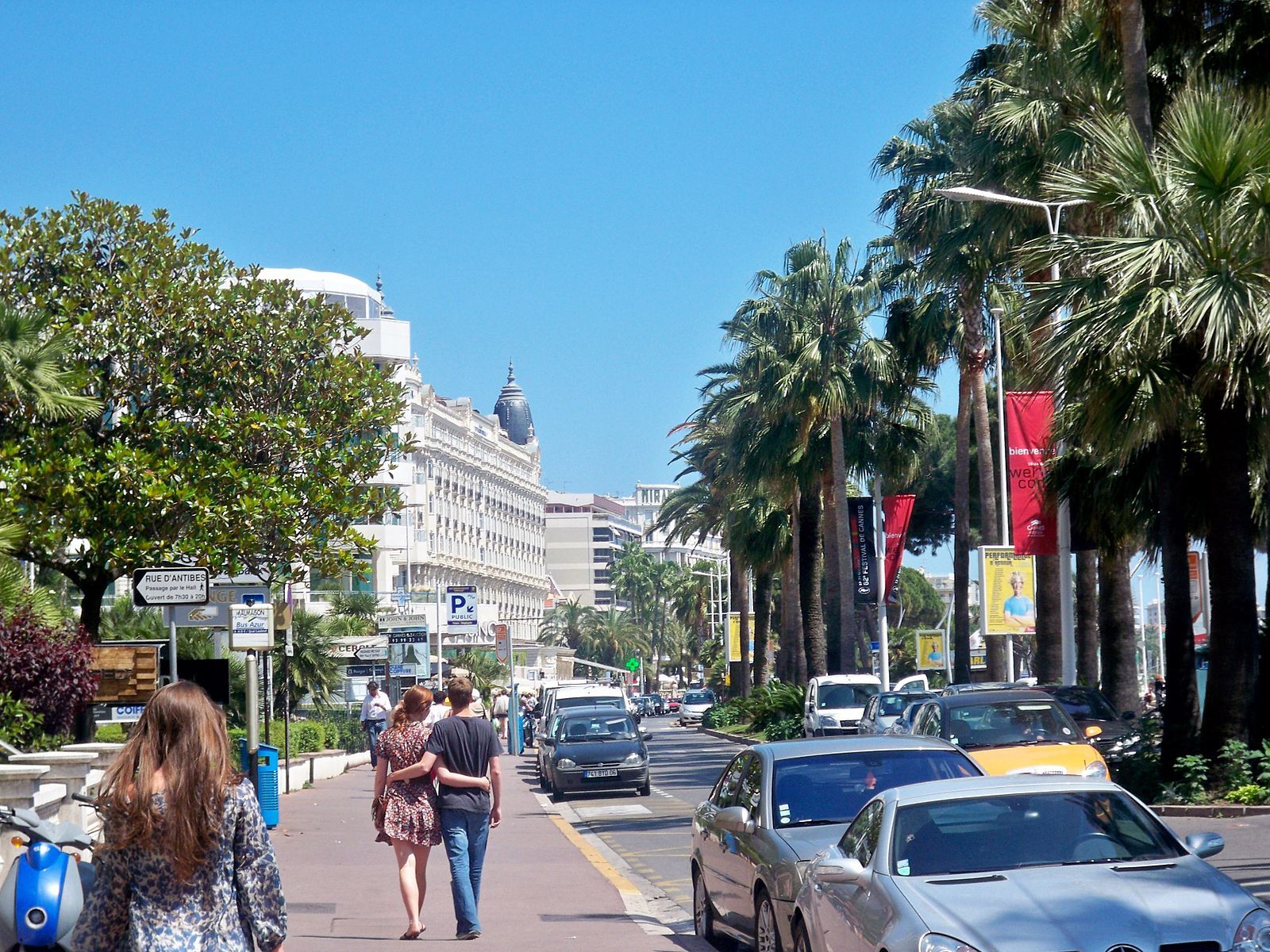 https://mdw-travel-data-us-east-1.s3.amazonaws.com/img/country/France/La-Croisette/img_01.jpg
