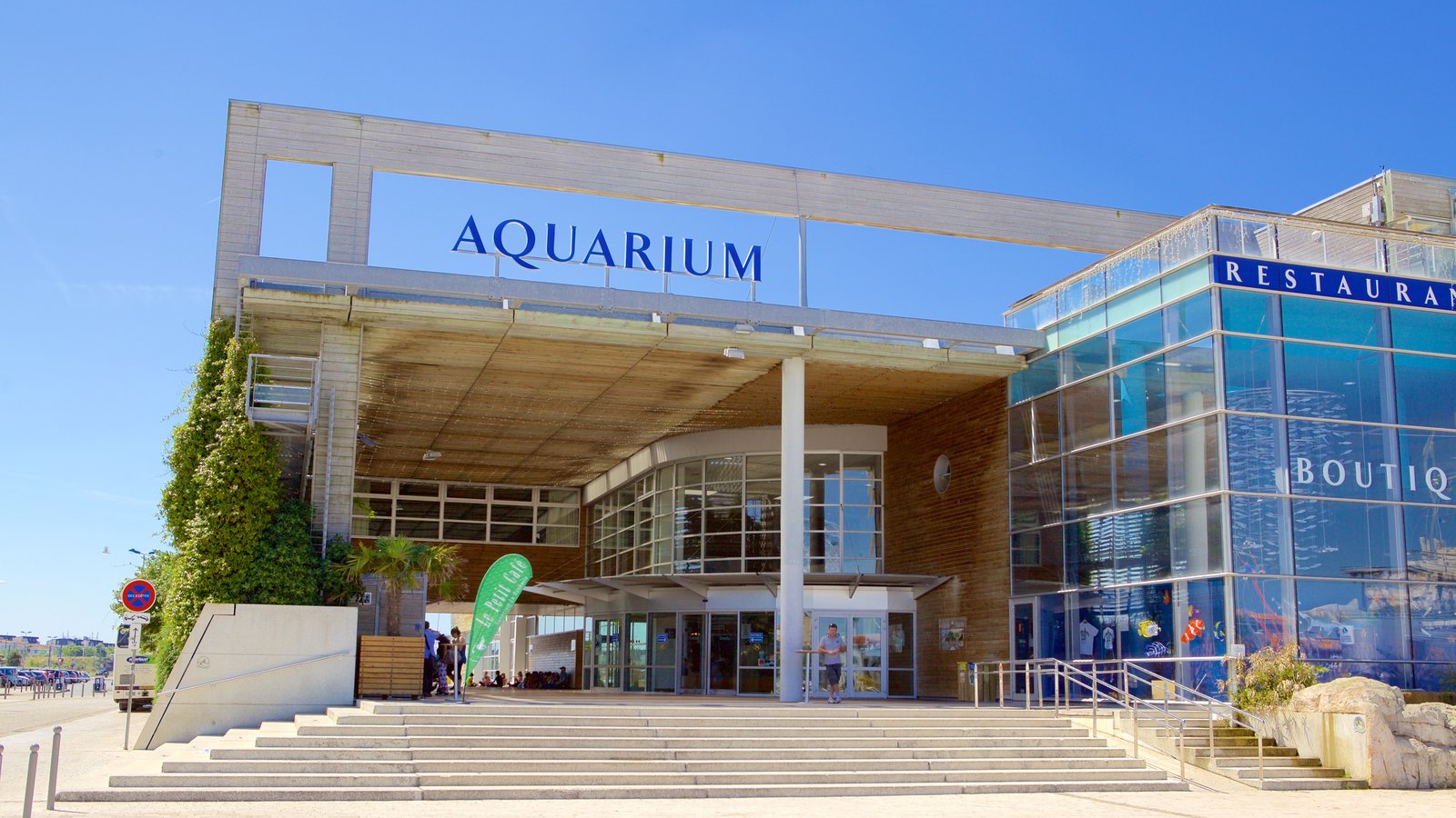 https://mdw-travel-data-us-east-1.s3.amazonaws.com/img/country/France/La-Rochelle-Aquarium/img_03.jpg