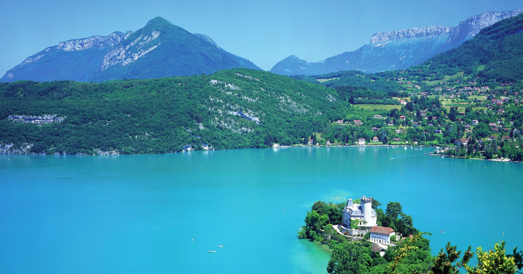 https://mdw-travel-data-us-east-1.s3.amazonaws.com/img/country/France/Lake-Annecy-Cycle-Path/img_02.jpg