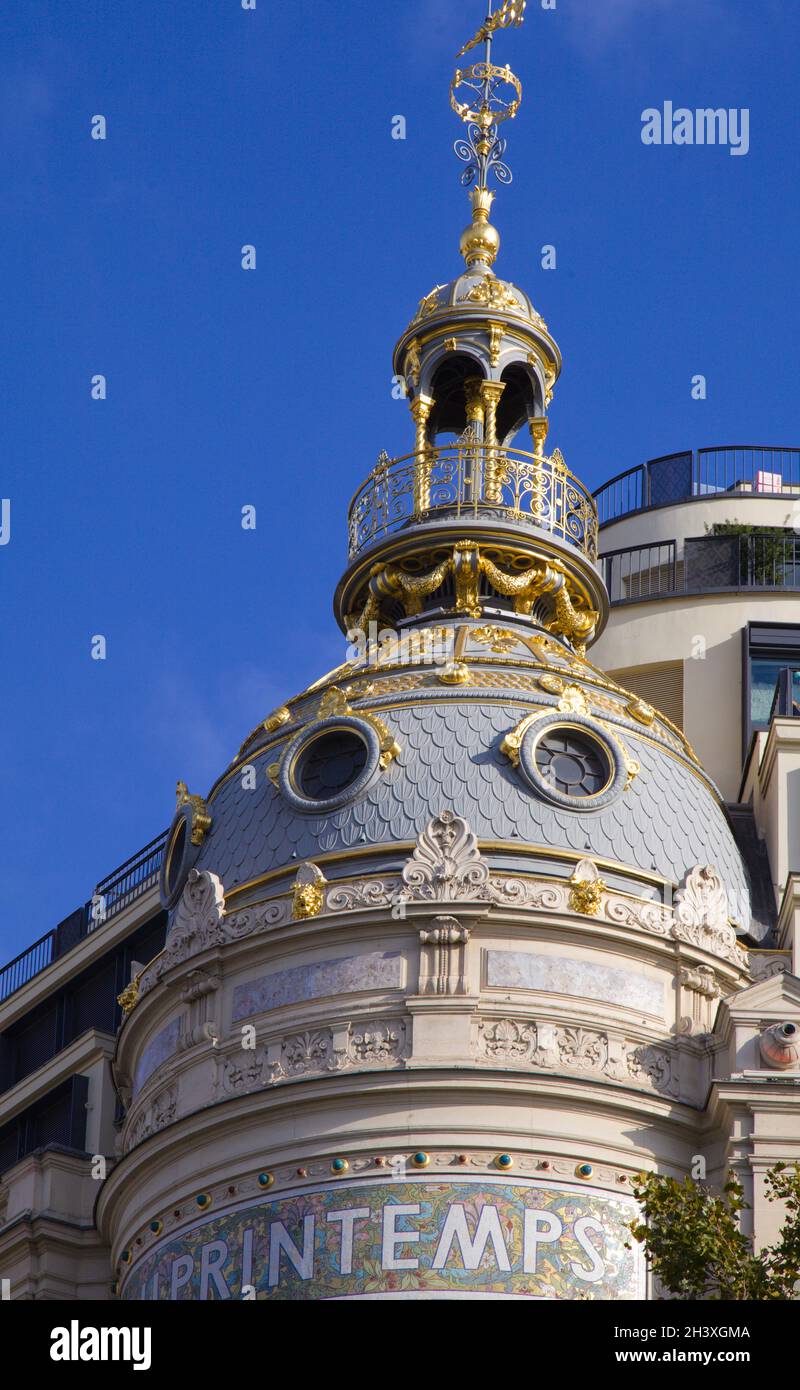 https://mdw-travel-data-us-east-1.s3.amazonaws.com/img/country/France/Le-Printemps-Department-Store/img_02.jpg