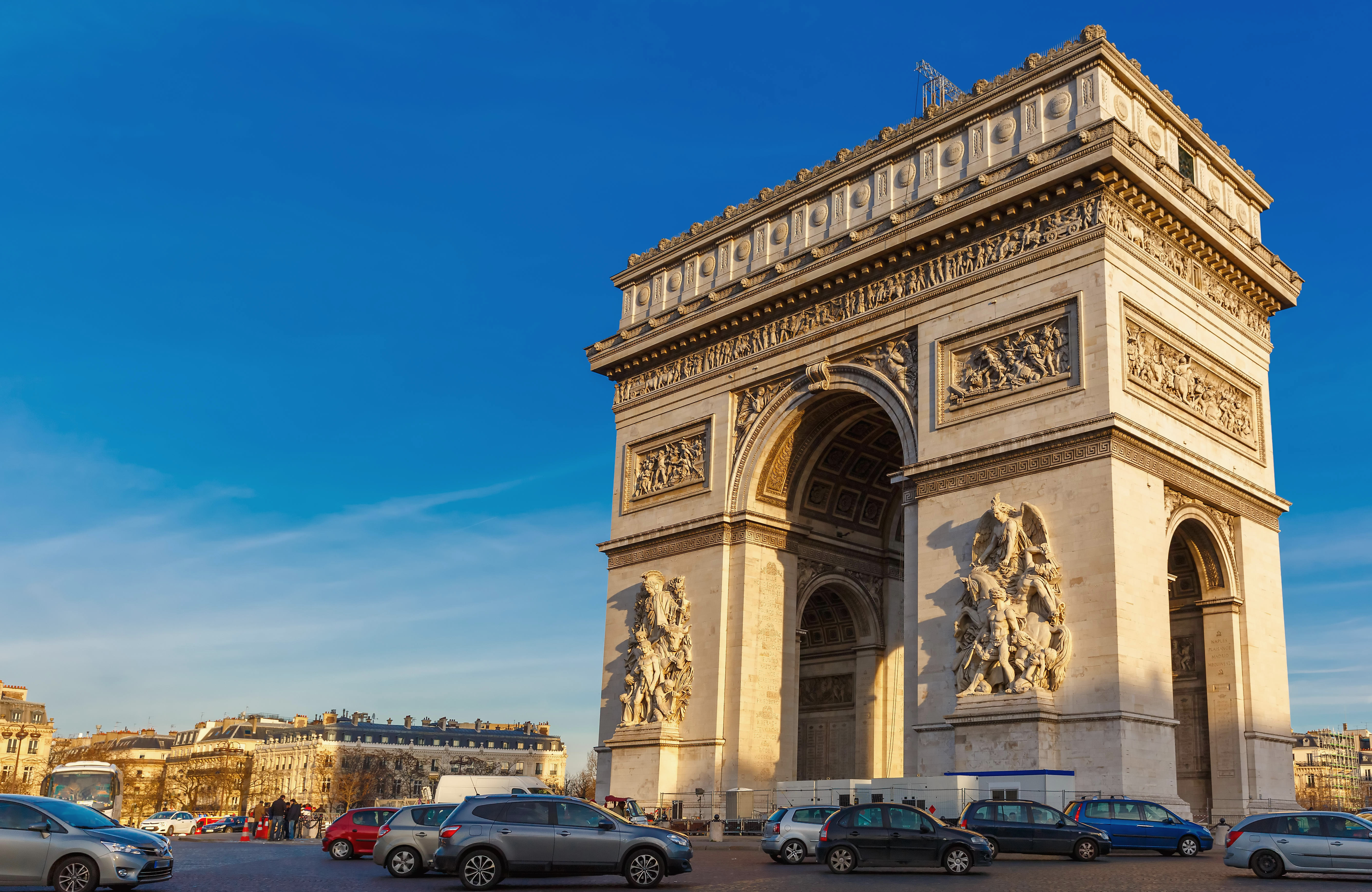 https://mdw-travel-data-us-east-1.s3.amazonaws.com/img/country/France/Le-Vaisseau/img_00.jpg
